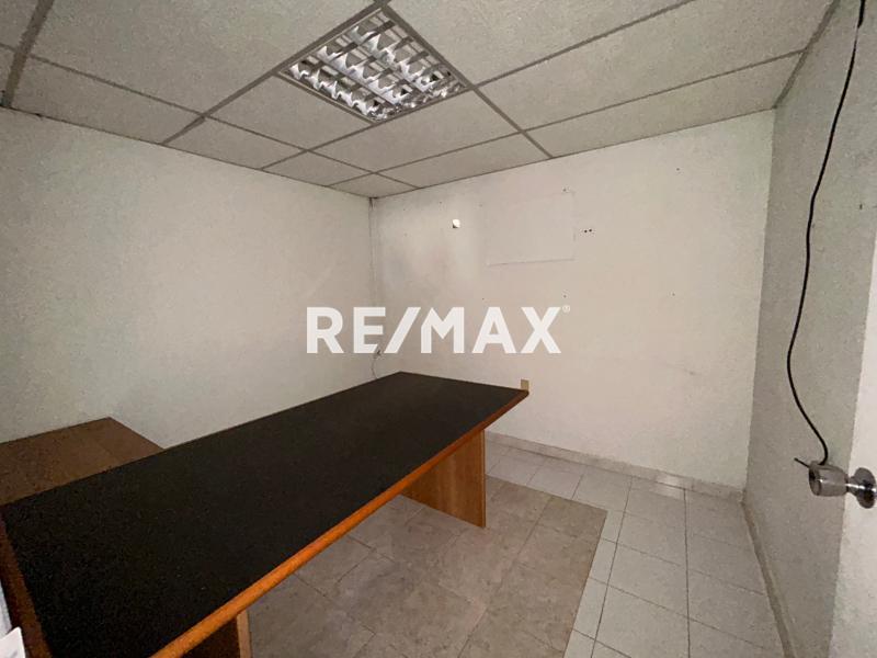 En Alquiler Local Industrial y Galpón Callejón Altagracia, Centro, Punto Fijo, Falcón, 4102, VEN