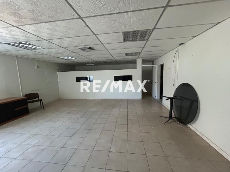 En Alquiler Local Industrial y Galpón Callejón Altagracia, Centro, Punto Fijo, Falcón, 4102, VEN