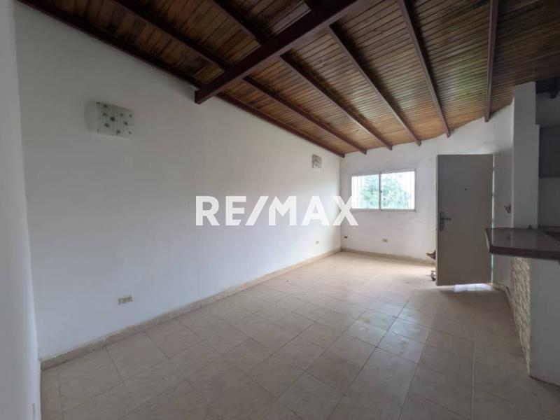 En Alquiler Casa o TownHouse Urbanización terrazas del caribe