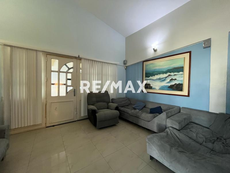 En Alquiler Casa o TownHouse Puerta Maraven, Cardón, Falcón, 4154, VEN