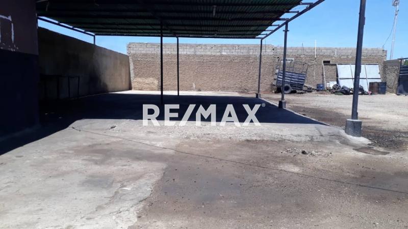 En Venta Local Industrial y Galpón Urb. Brisamar, Cardón, Falcón, 4154, VEN