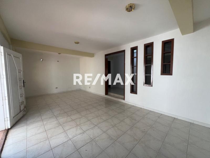 En Venta Casa o TownHouse Judibana, punto Fijo