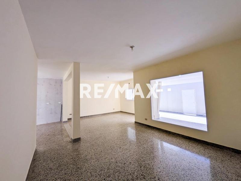 En Venta Casa o TownHouse Judibana, punto Fijo