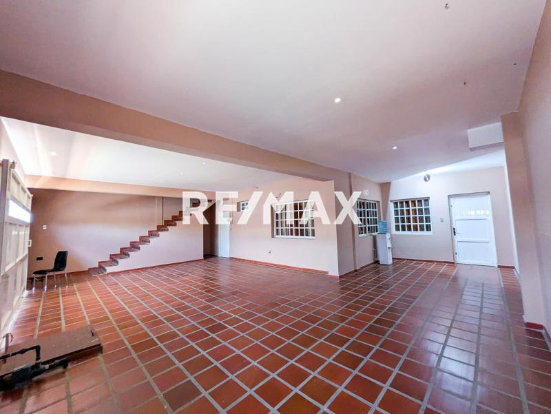 En Venta Casa o TownHouse Judibana, punto Fijo