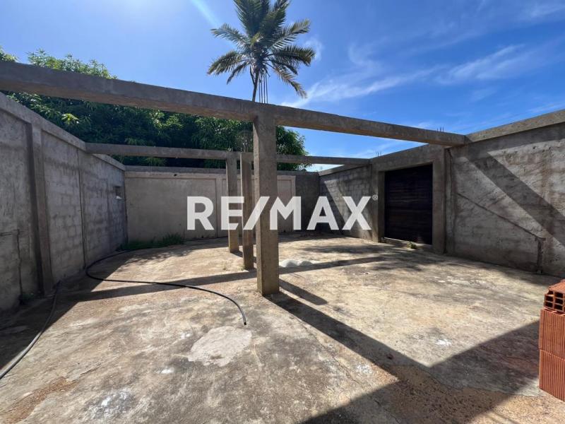 En Venta Casa o TownHouse Adicora, Falcón, 4142, VEN