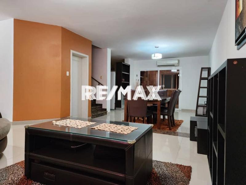 En Venta Casa o TownHouse Puerta Maraven, Cardón, Falcón, 4154, VEN