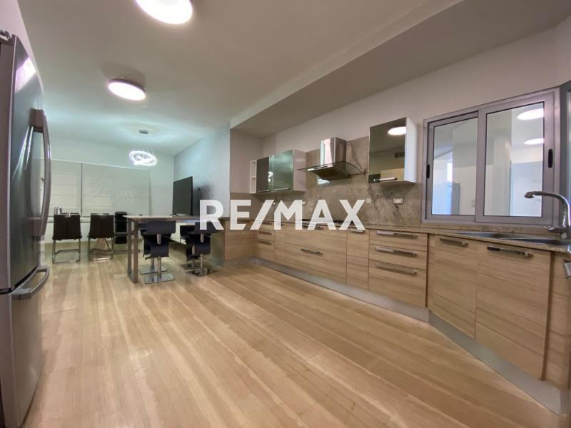 En Venta Casa o TownHouse Conjunto Residencial Amantea, Zarabon, Punto Fijo, Carirubana, Punta Cardón, Falcón, 4154, VEN