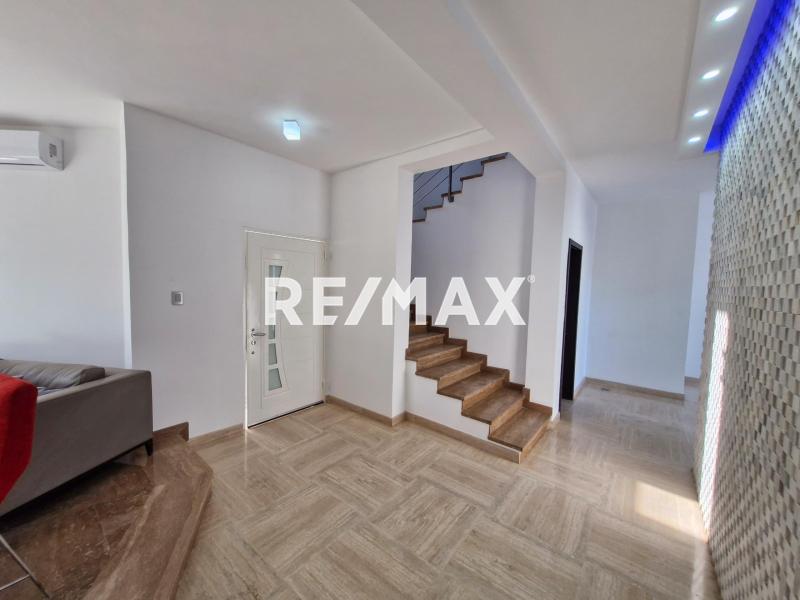 En Venta Casa o TownHouse Conjunto Residencial Amantea, Zarabon, Punto Fijo, Carirubana, Punta Cardón, Falcón, 4154, VEN