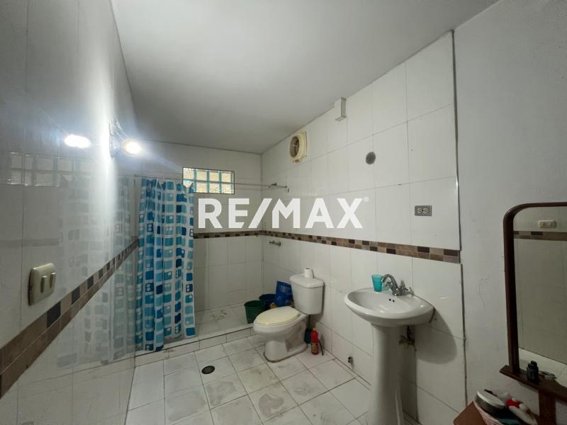 En Venta Casa o TownHouse Urb Santa Irene, Punto fijo