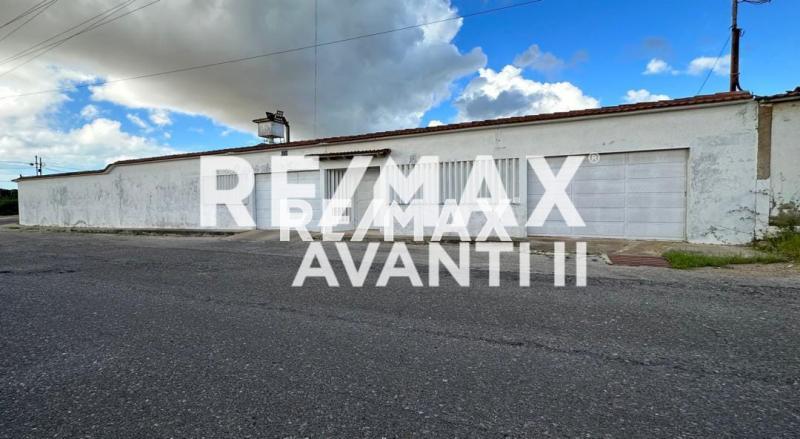 En Venta Casa o TownHouse Calle Tumarusa, Punta Cardón, Punto Fijo, Carirubana, Falcón, 4102, VEN