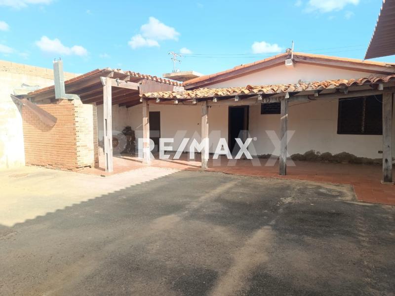En Venta Casa o TownHouse Calle Alta Vista, Santa Irene, Punto Fijo, Carirubana, Punta Cardón, Falcón, 4102, VEN