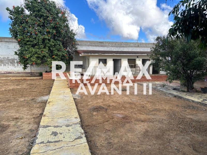 En Venta Casa o TownHouse Calle Alta Vista, Santa Irene, Punto Fijo, Carirubana, Punta Cardón, Falcón, 4102, VEN