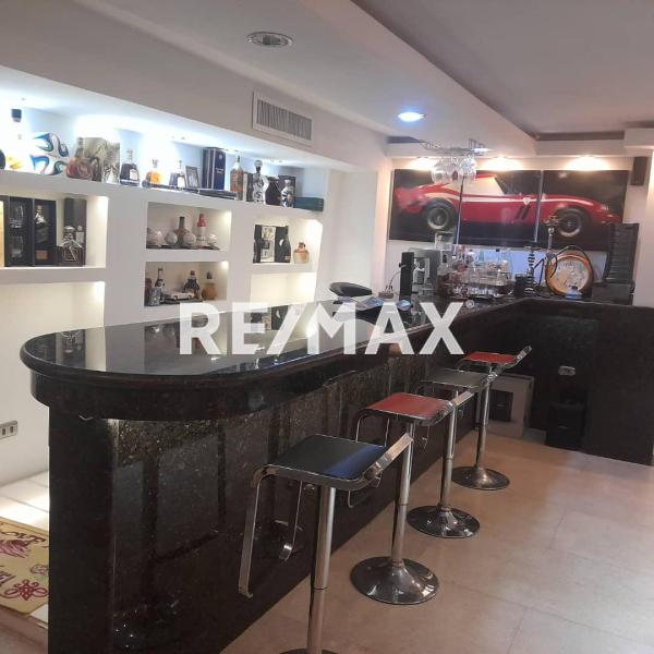 En Venta Casa o TownHouse URB LAS VIRTUDES