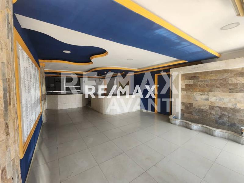 En Alquiler Local Comercial Avenida Ollarvides, Punta Cardón, Punto Fijo, Carirubana, Falcón, VEN
