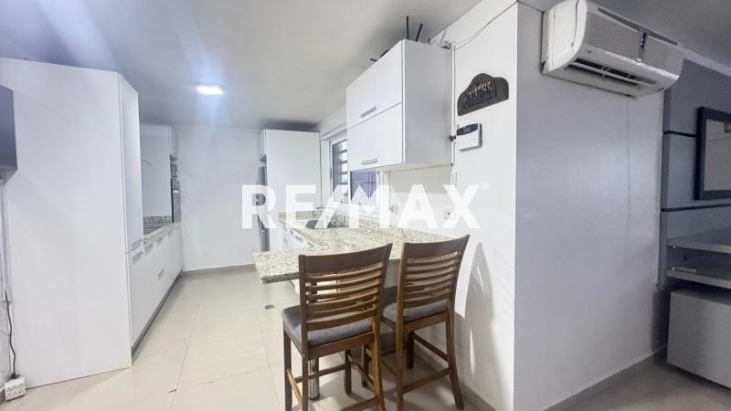 En Alquiler Casa o TownHouse Urb. Bahimar puerta Maraven