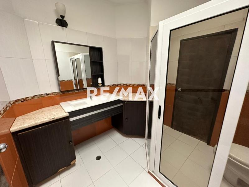 En Alquiler Casa o TownHouse Urbanización Casacoima, Punto Fijo, Carirubana, Falcón, 4102, VEN