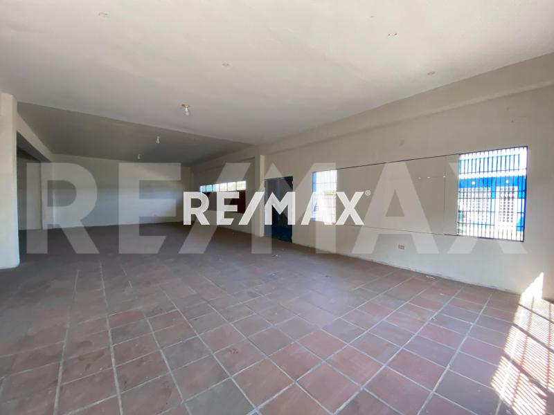 En Venta Local Comercial Calle Colombia, Centro, Punto Fijo, Falcón, 4102, VEN
