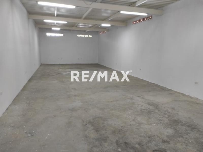 En Venta Local Comercial Puerta Maraven, Punto Fijo, Estado Falcón