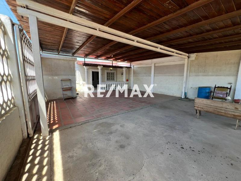 En Alquiler Casa o TownHouse Urb Zaraboncito Sector Maraven