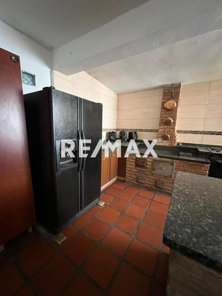 En Alquiler Casa o TownHouse Urb Zaraboncito Sector Maraven