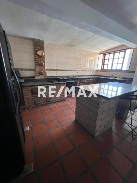 En Alquiler Casa o TownHouse Urb Zaraboncito Sector Maraven