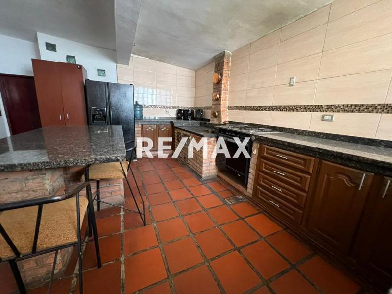 En Alquiler Casa o TownHouse Urb Zaraboncito Sector Maraven