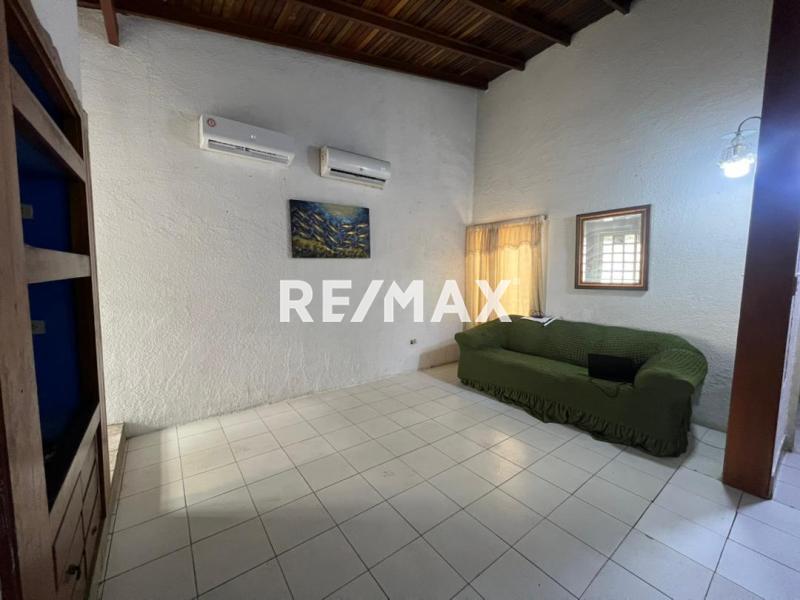 En Alquiler Casa o TownHouse Urb Zaraboncito Sector Maraven