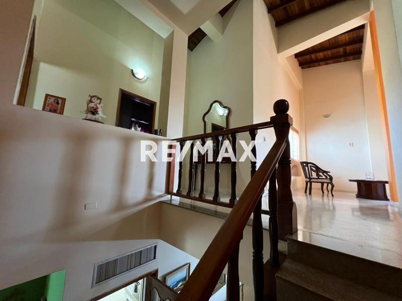 En Venta Casa o TownHouse SECTOR BRISAMAR PUERTA MARAVEN