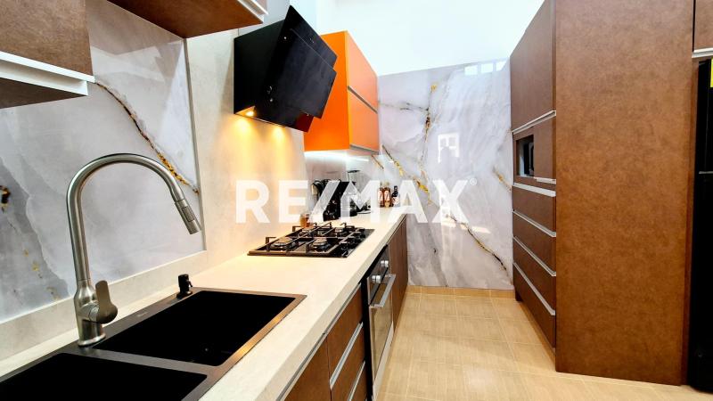 En Venta Casa o TownHouse SECTOR BRISAMAR PUERTA MARAVEN