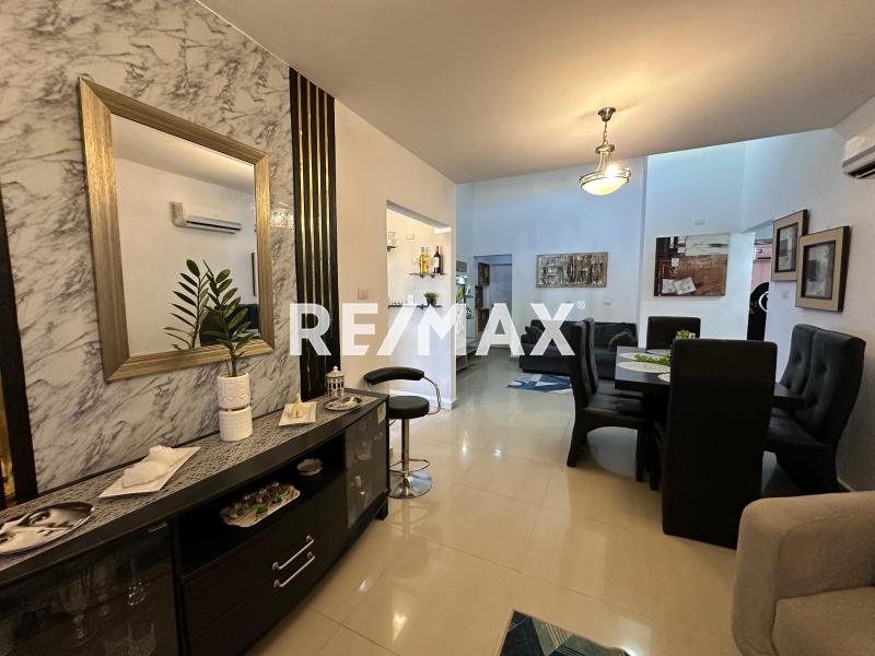 En Venta Casa o TownHouse SECTOR BRISAMAR PUERTA MARAVEN