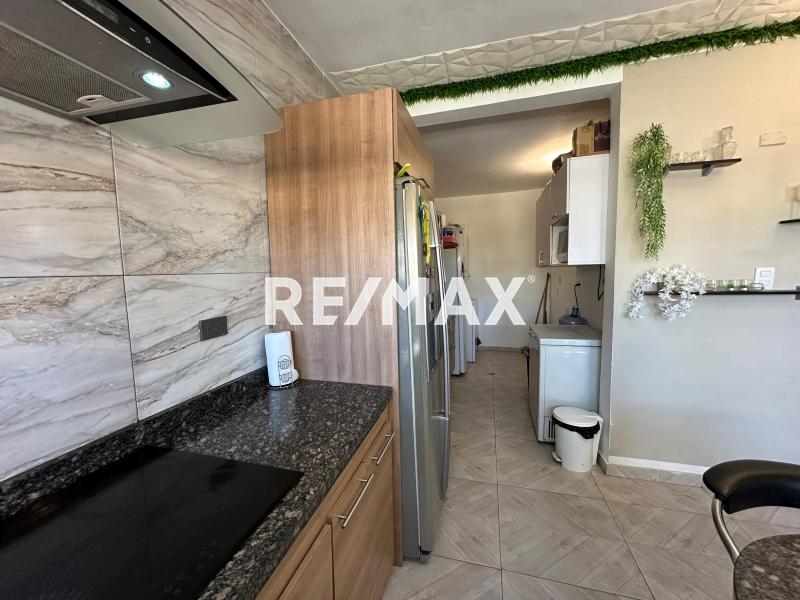 En Venta Casa o TownHouse SECTOR BRISAMAR PUERTA MARAVEN