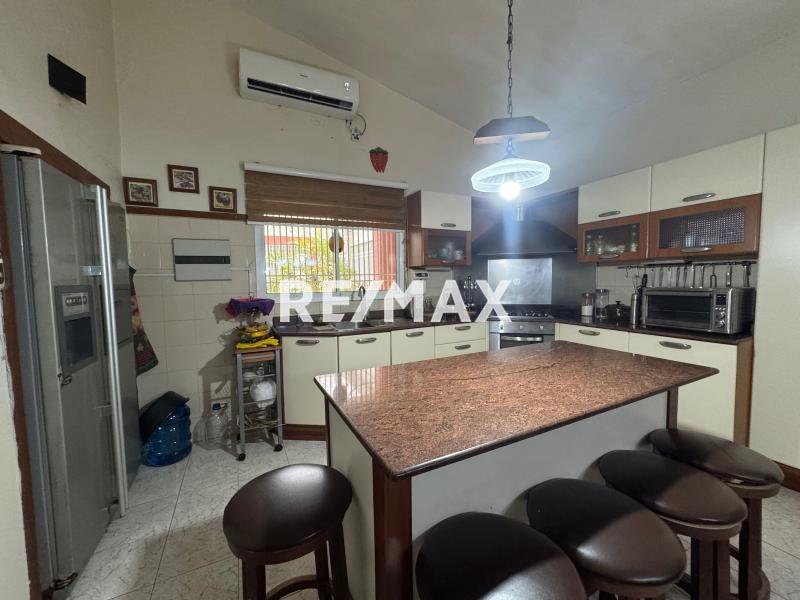 En Venta Casa o TownHouse Puerta Maraven, Cardón, Falcón, 4154, VEN