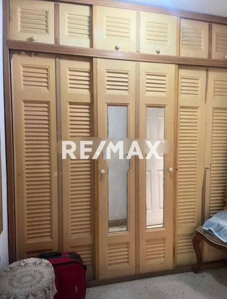 En Venta Apartamento Edificio los claveles