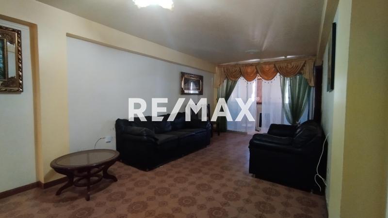 En Venta Apartamento Edificio los claveles