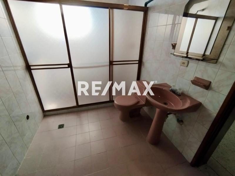 En Venta Apartamento Edificio conjunto residencial las Cumaraguas Sector Bella Vista