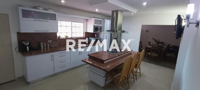En Venta Casa o TownHouse Cujicana, Punto Fijo, Estado Falcón