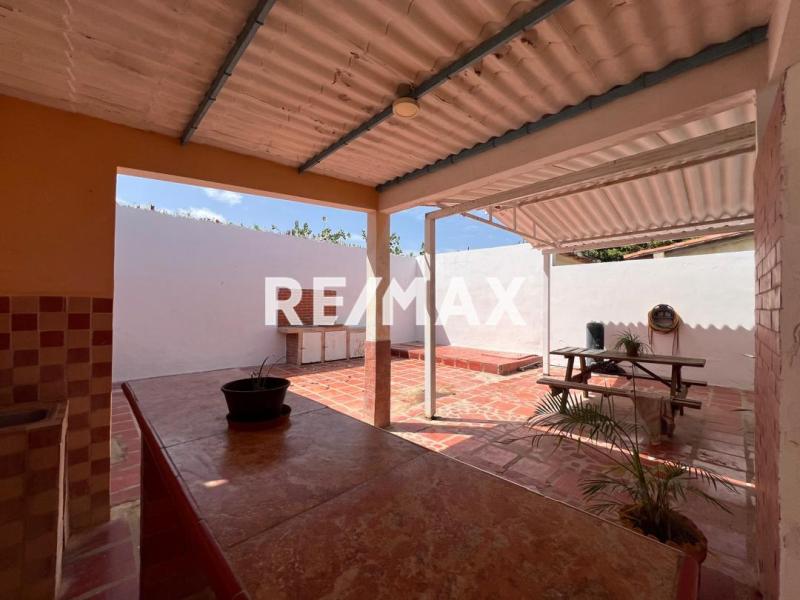 En Venta Casa o TownHouse Urb Casacoima. Punto Fijo, Edo Falcon