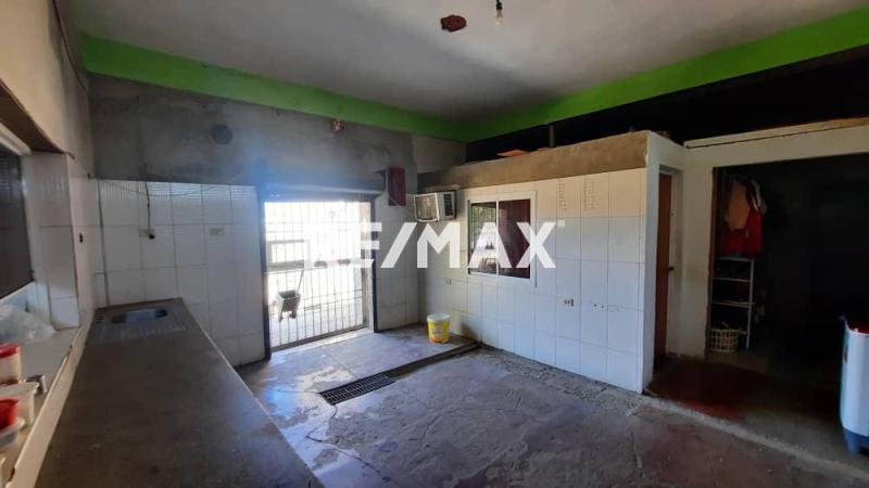 En Venta Local Comercial R-49, Caja de Agua, Punto Fijo, Falcón, 4102, VEN