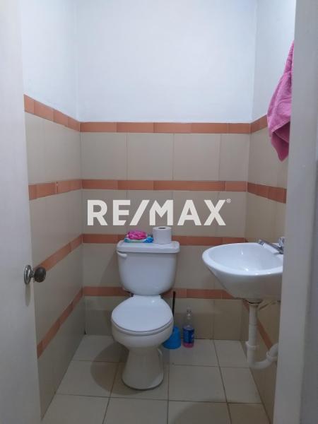 En Venta Local Comercial C.C.LAS VIRTUDES PLANTA ALTA PUNTO FIJO ESTAO FALCON