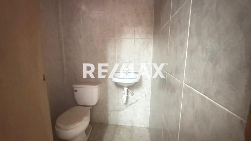 En Venta Local Comercial C.C.LAS VIRTUDES PLANTA ALTA PUNTO FIJO ESTAO FALCON