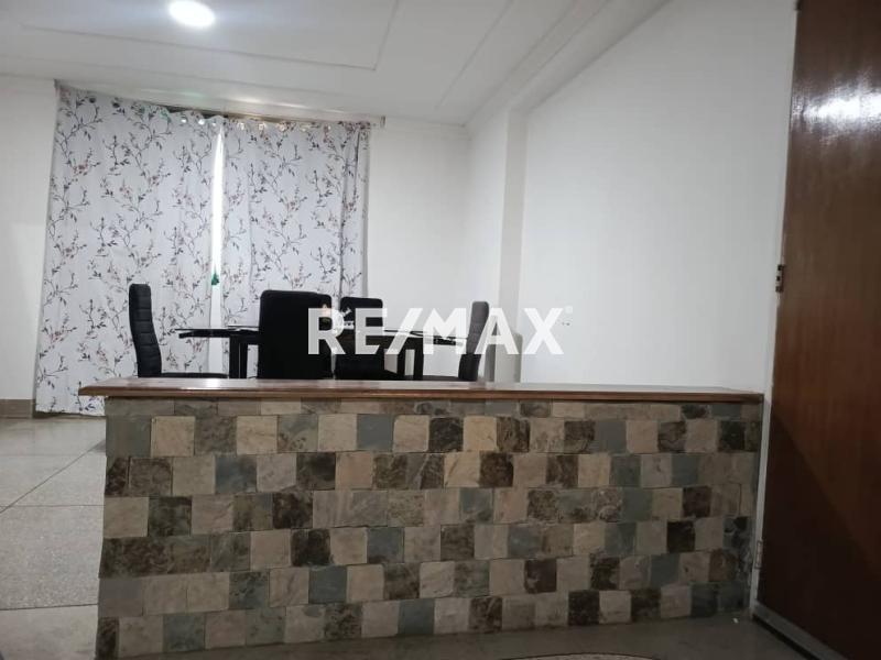 En Venta Apartamento Urb. Santa Irene, Punto Fijo, Estado Facón