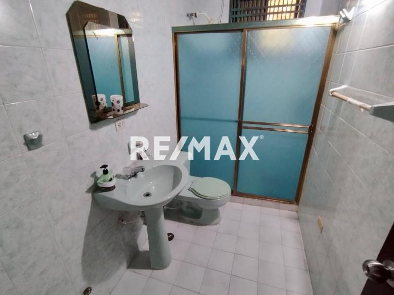 En Venta Apartamento Urb. Santa Irene, Punto Fijo, Estado Facón