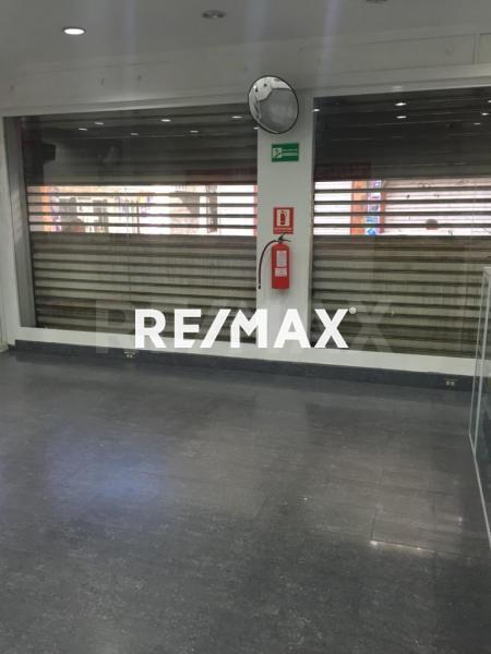 En Venta Edificio Centro de Punto Fijo.