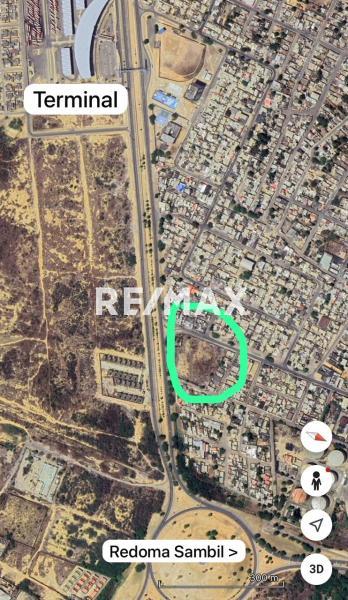 En Venta Terreno y Parcela Centro de Punto Fijo.