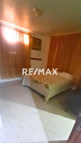 En Venta Casa o TownHouse Avenida 14, Cardón, Falcón, 4154, VEN