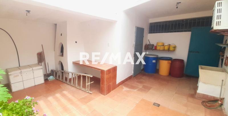 En Venta Casa o TownHouse Avenida 14, Cardón, Falcón, 4154, VEN