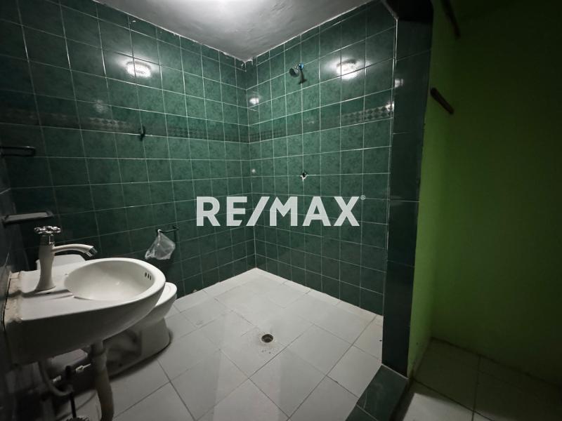 En Venta Casa o TownHouse Avenida 14, Cardón, Falcón, 4154, VEN