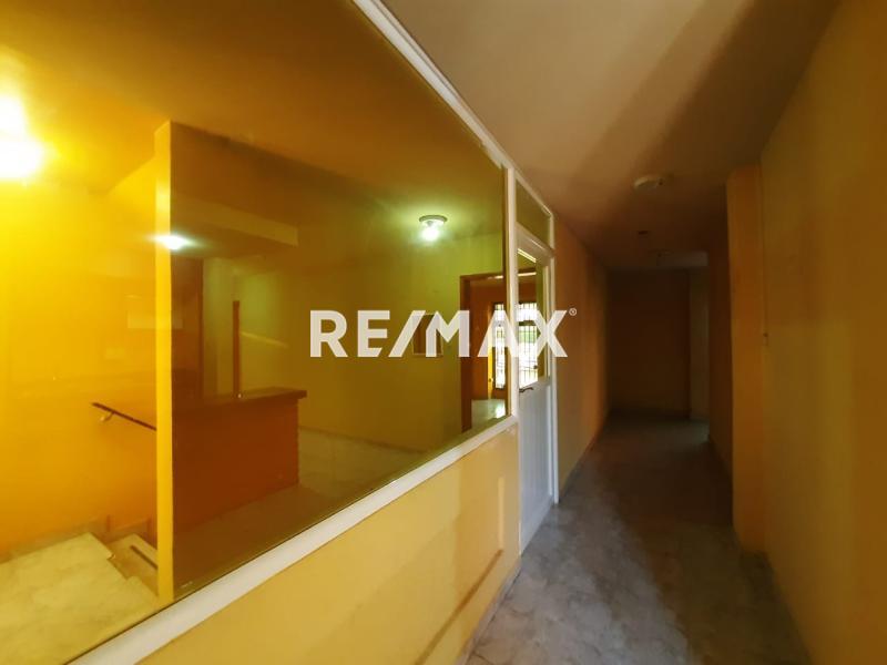 En Venta Edificio Centro de Punto Fijo