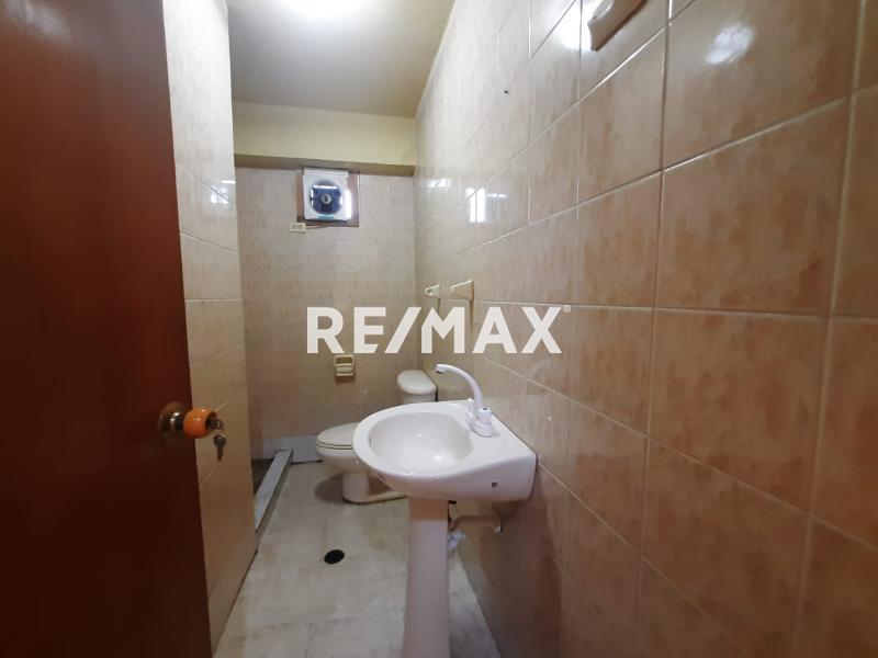 En Venta Edificio Centro de Punto Fijo