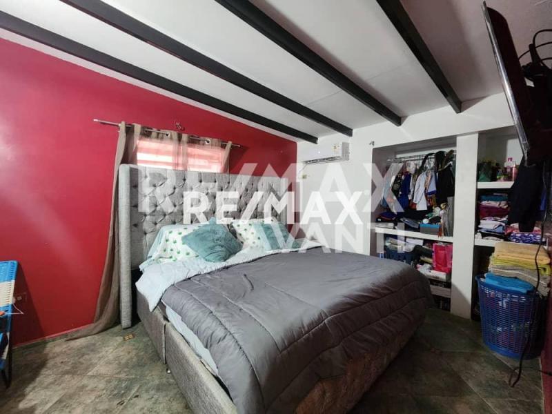 En Venta Casa o TownHouse AMUAY FALCON